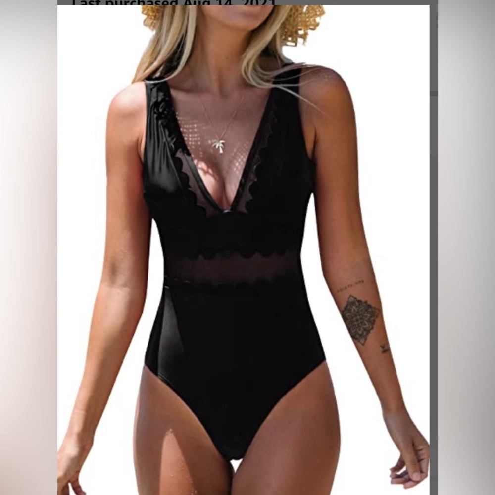 NEW with tags Cupshe Solid Black Scallop Mesh Swimsuit Size large